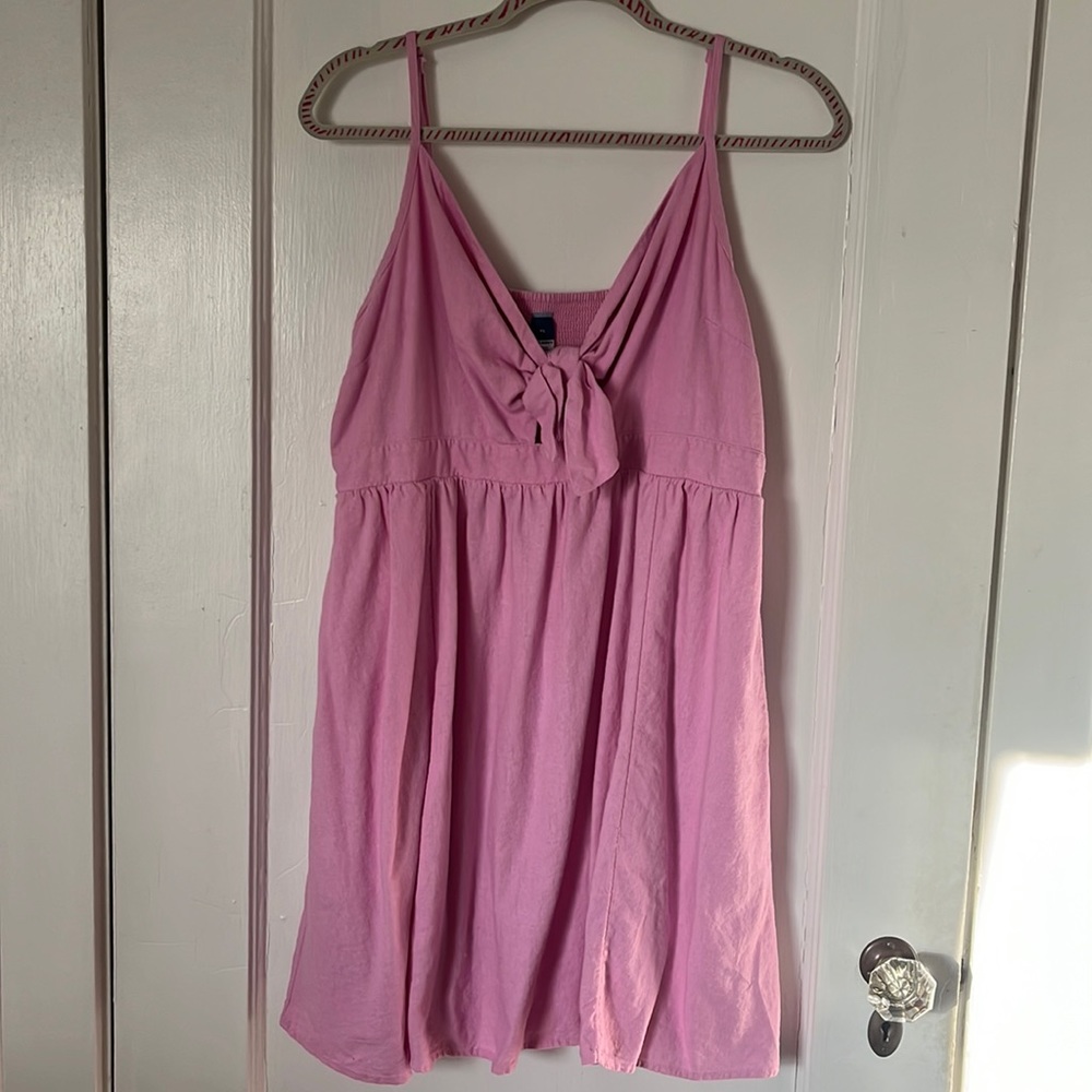 Old Navy pink dress